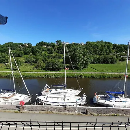 Ferienwohnung Vue Sur Le Port De Dinan Exterior foto